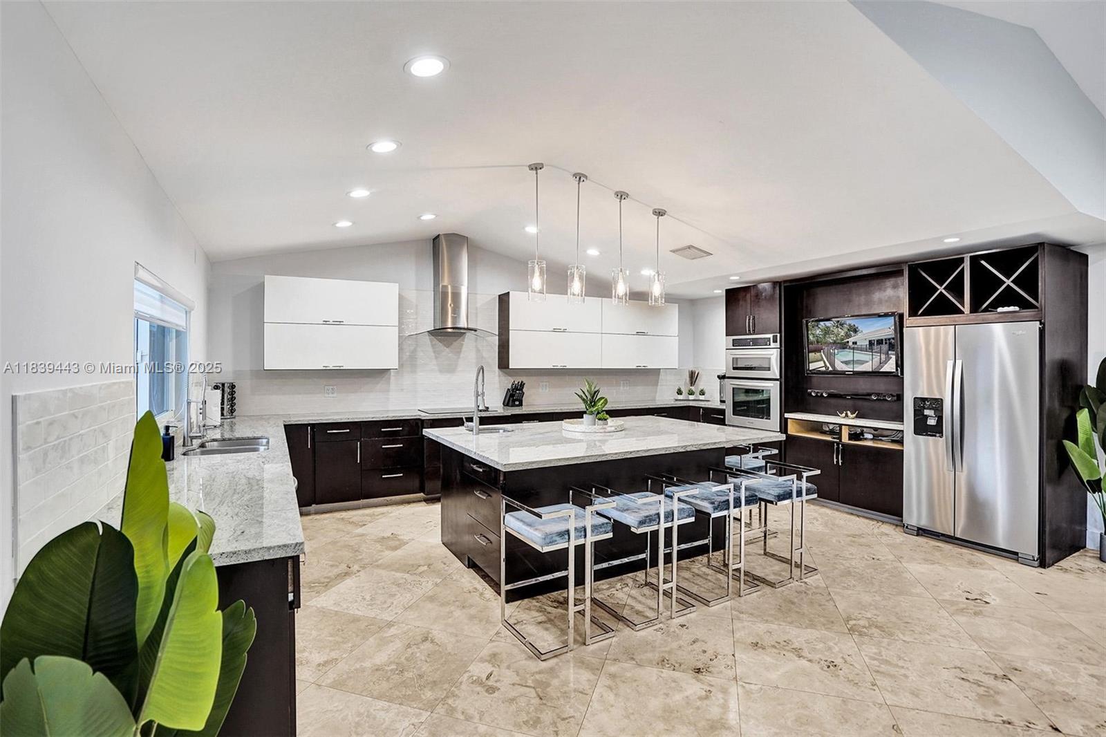 COVE 3RD SEC - Residential