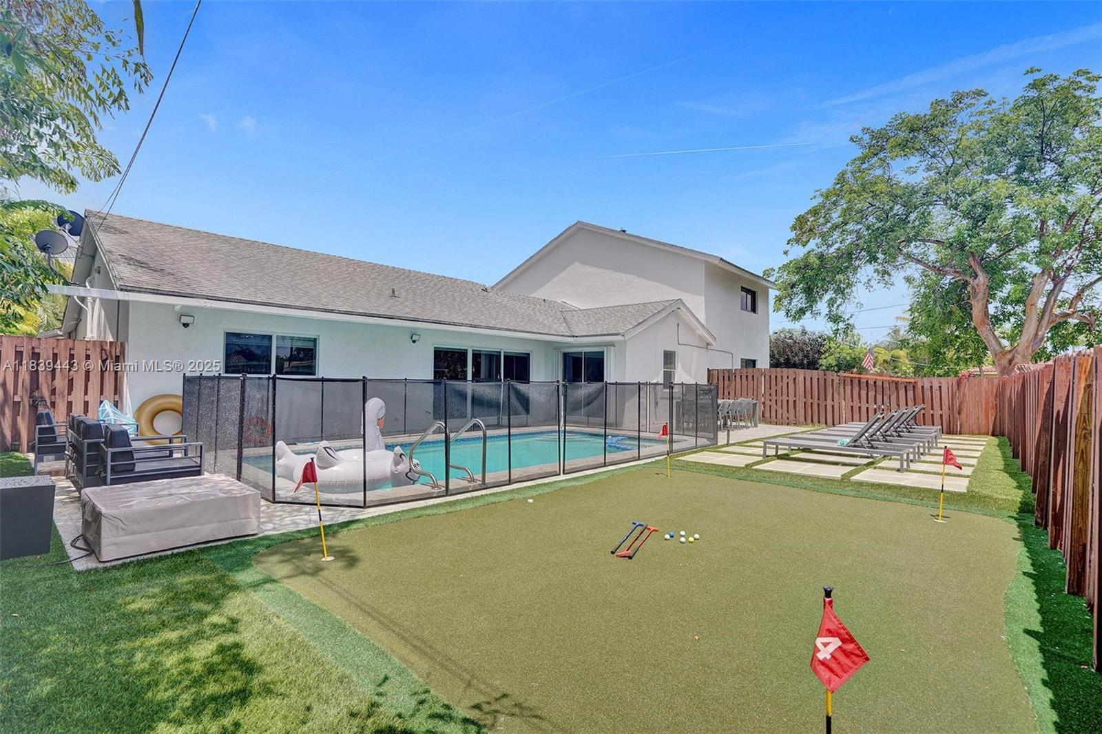COVE 3RD SEC - Residential