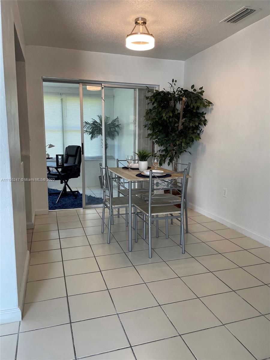 GOLD KEY VILLAS WEST - Residential