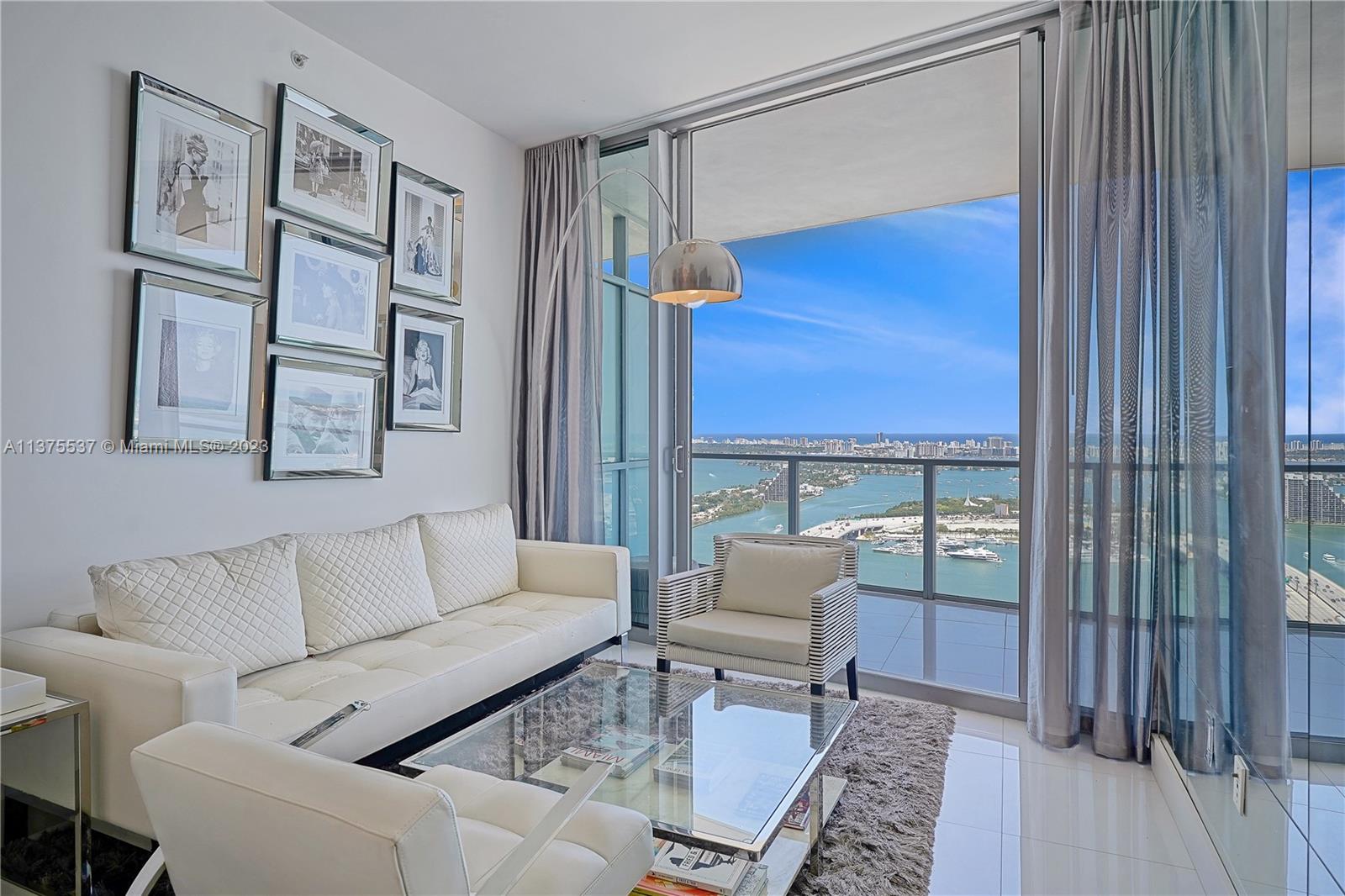 MARQUIS CONDO - Residential