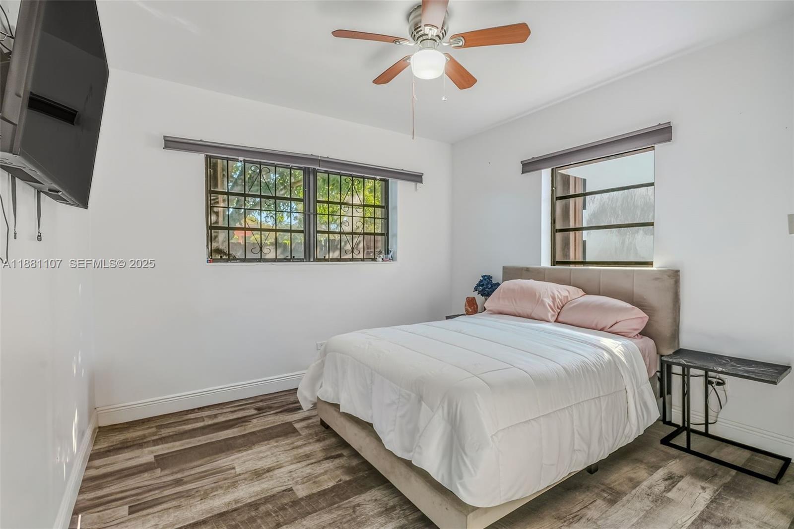 SCOTT LAKE MANOR SEC 3 - Residential