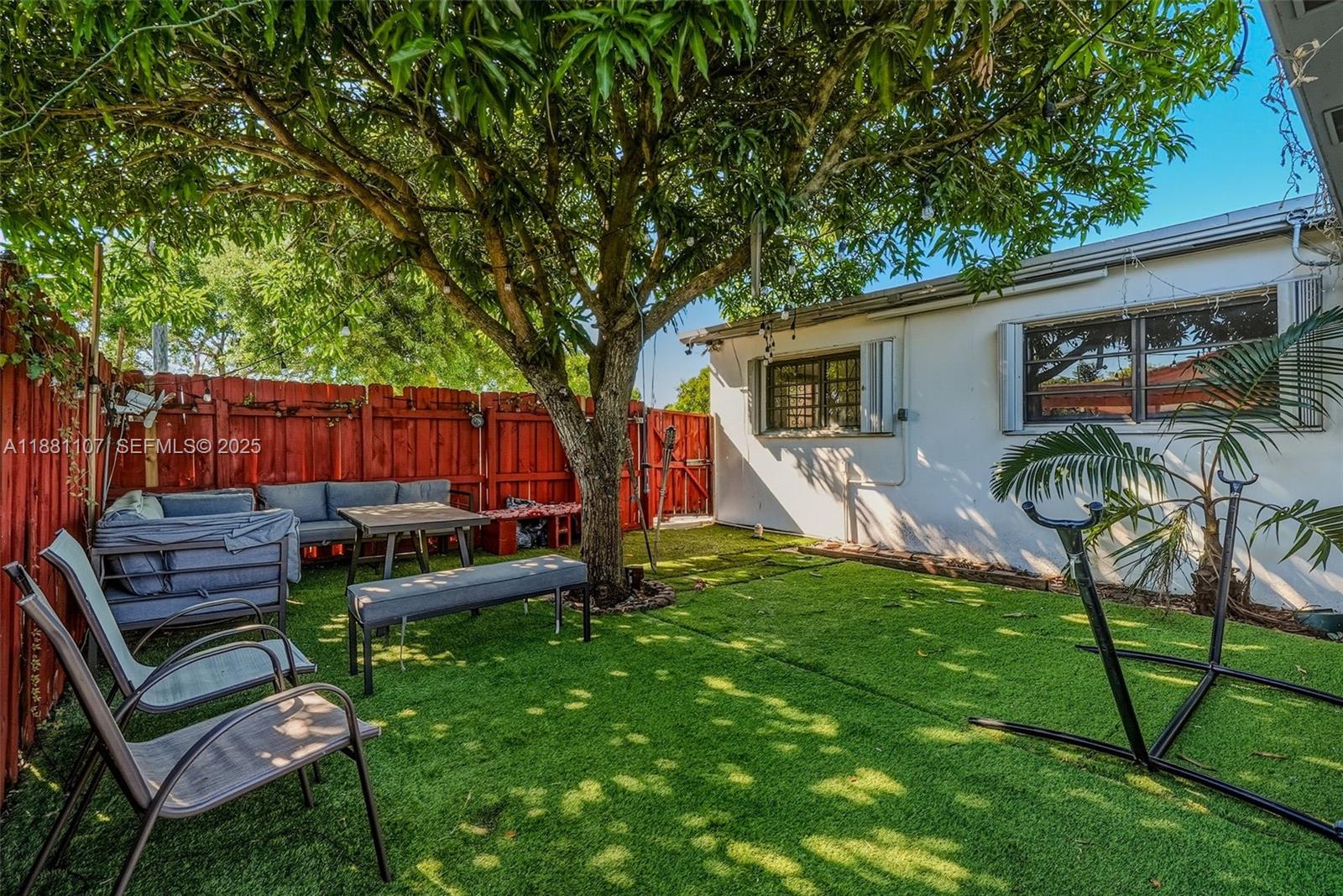 SCOTT LAKE MANOR SEC 3 - Residential
