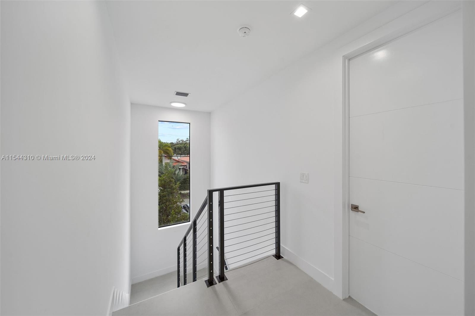 FROW HOMESTEAD - Residential Lease