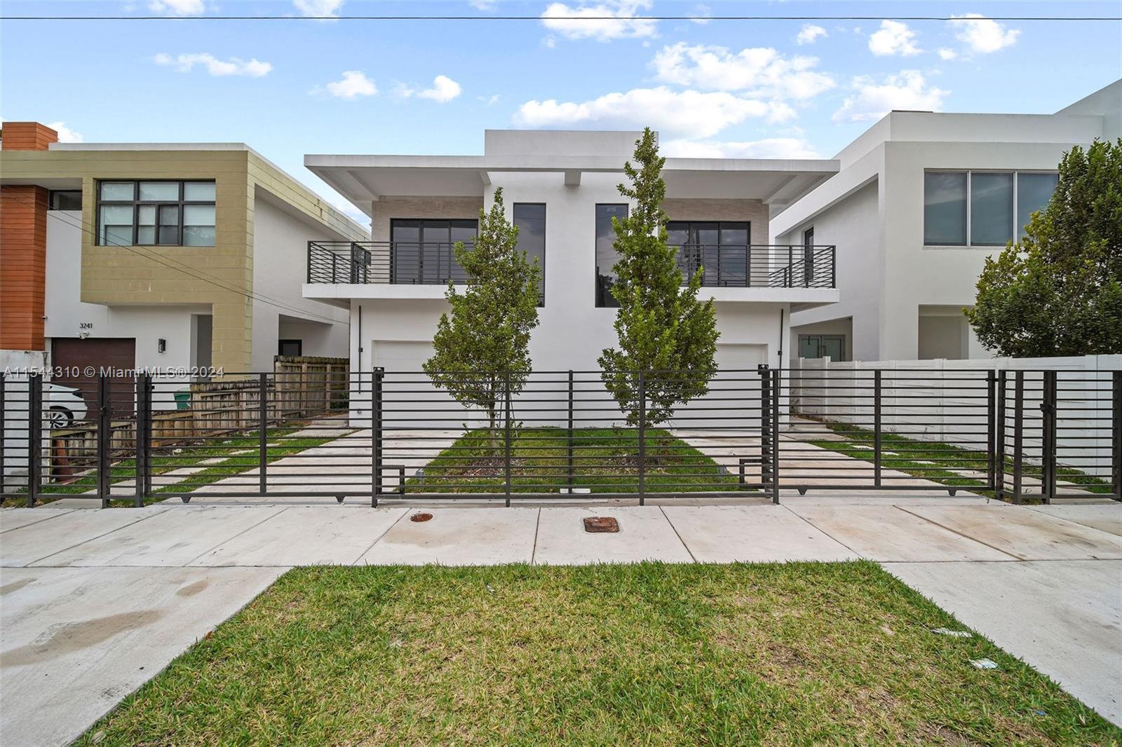 FROW HOMESTEAD - Residential Lease