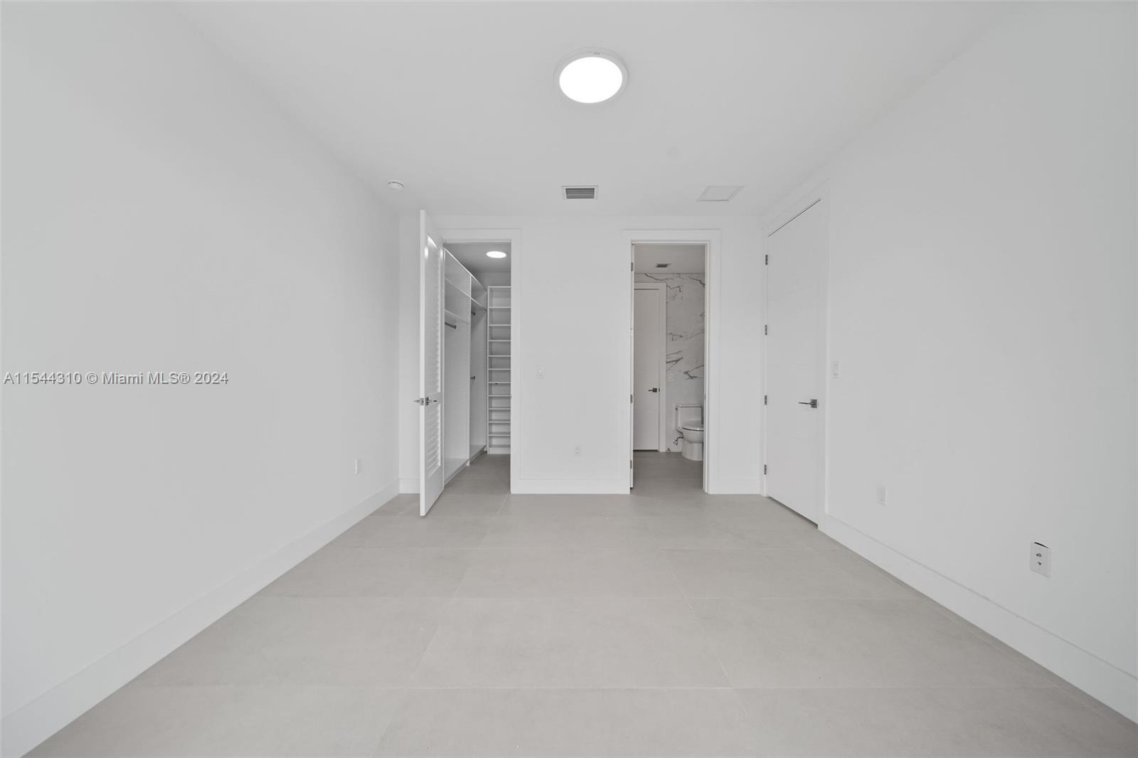 FROW HOMESTEAD - Residential Lease