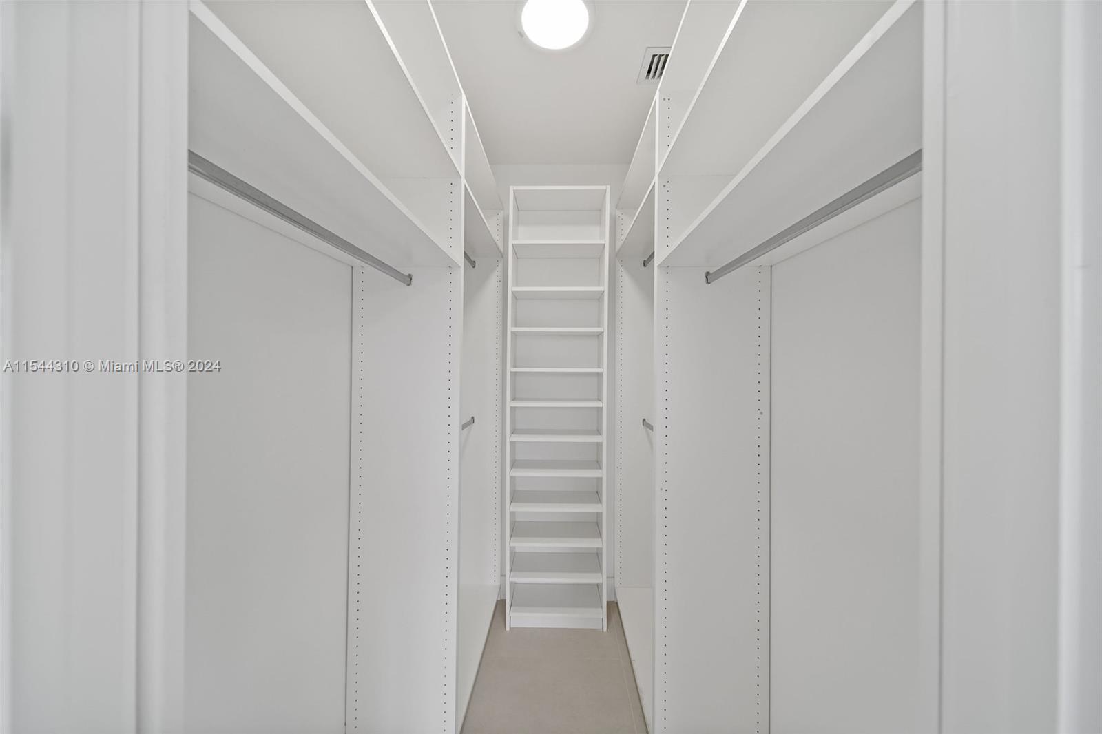 FROW HOMESTEAD - Residential Lease
