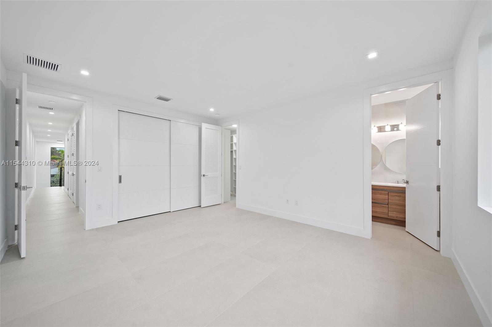 FROW HOMESTEAD - Residential Lease