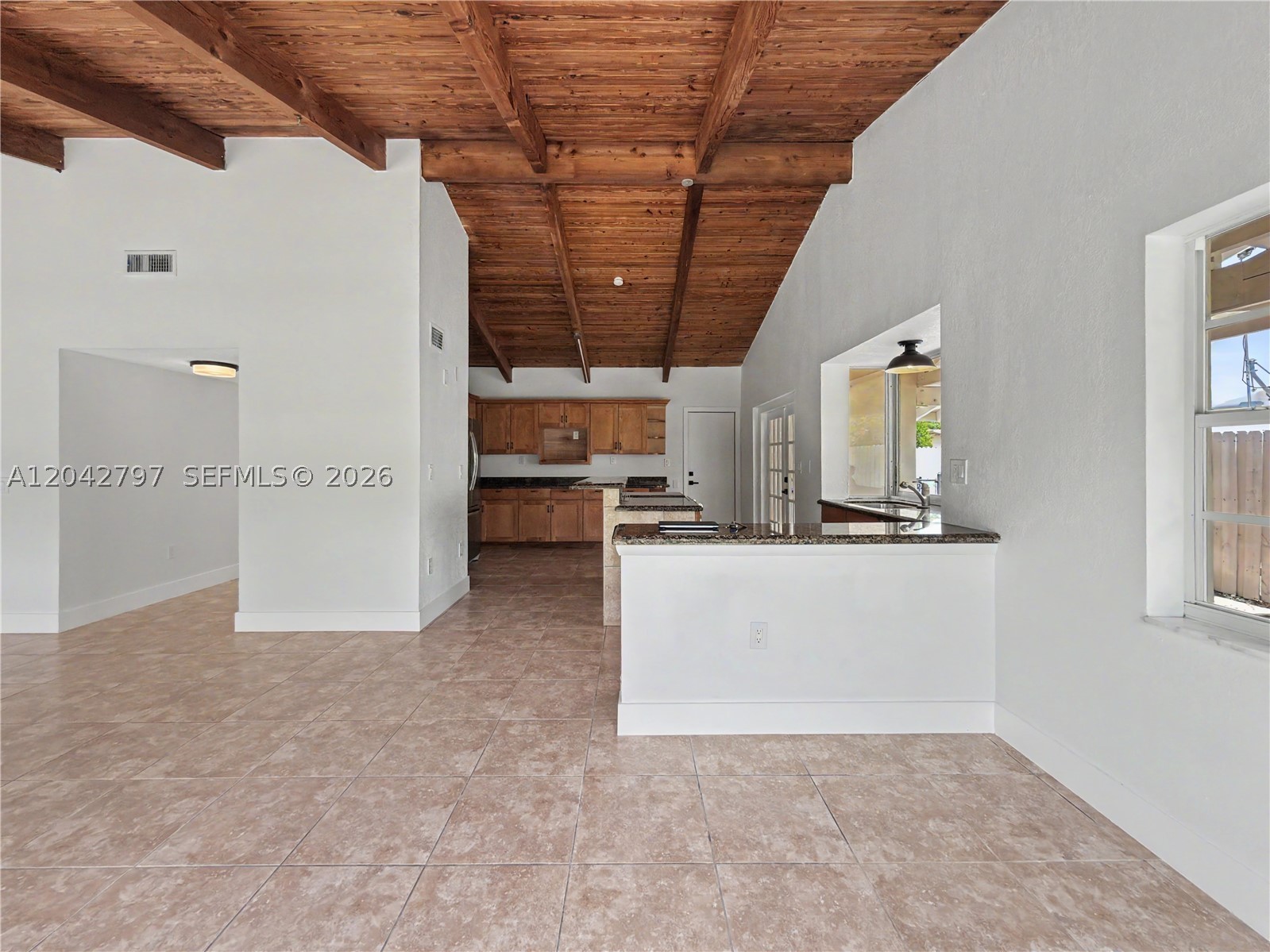 FIRST ADDN TO CALUSA CLUB - Residential