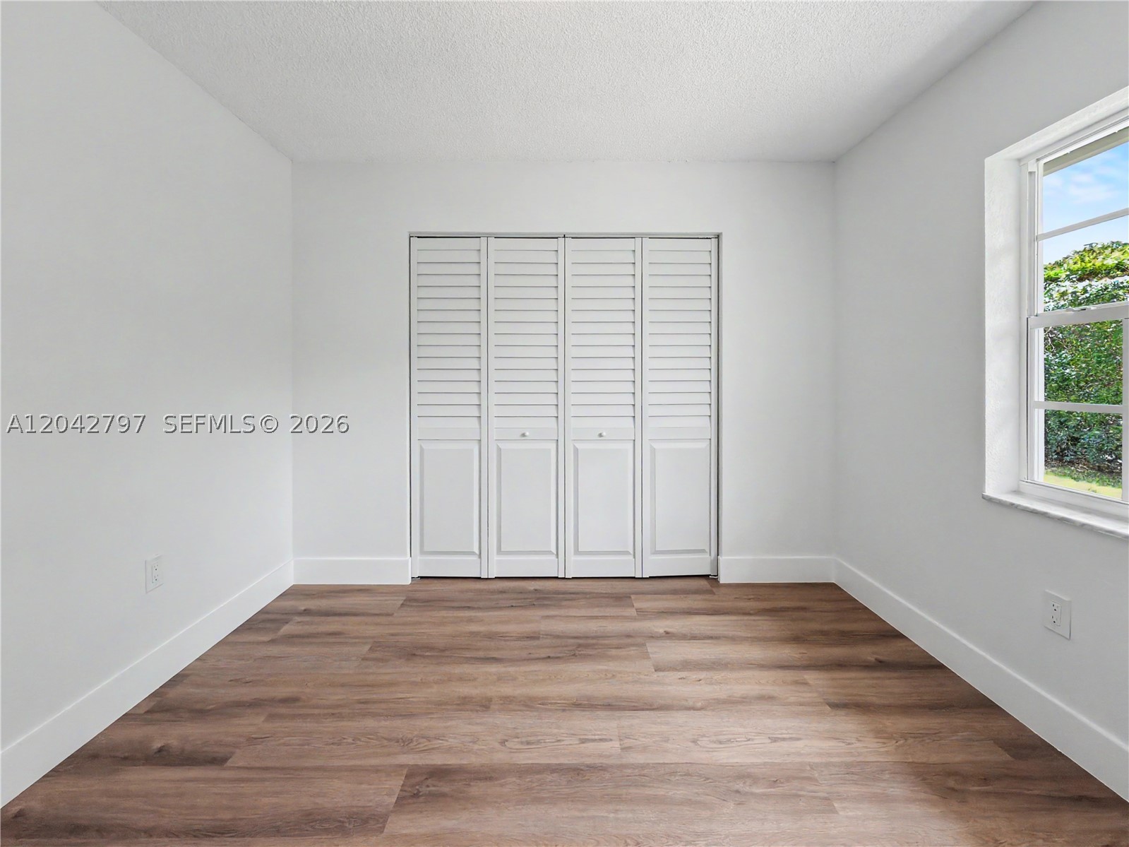FIRST ADDN TO CALUSA CLUB - Residential