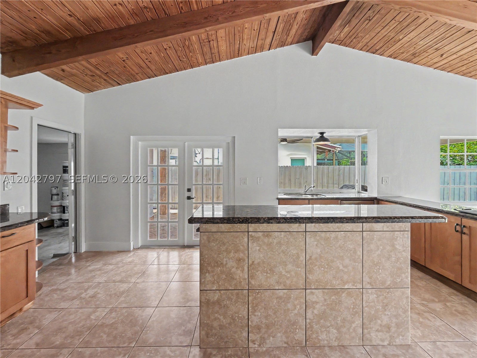 FIRST ADDN TO CALUSA CLUB - Residential