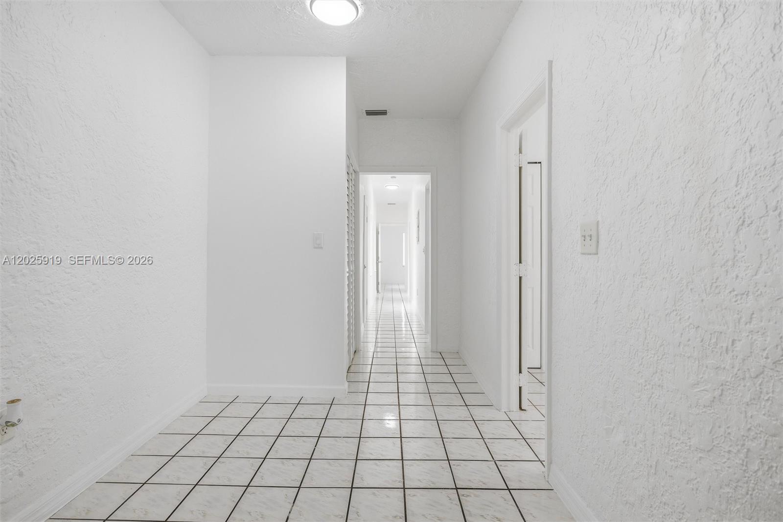 DURNIERS - Residential Lease