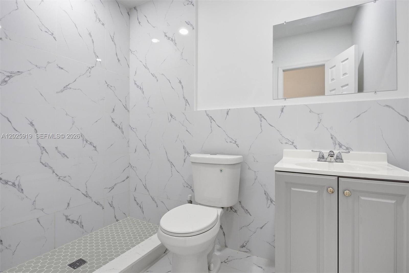 DURNIERS - Residential Lease