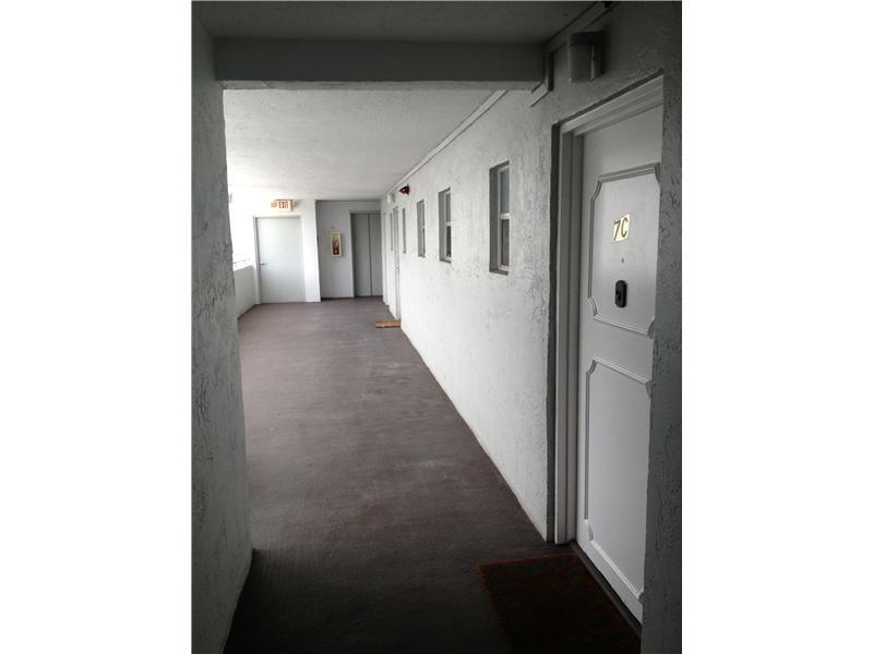 THE ALTON CONDO - Residential Lease