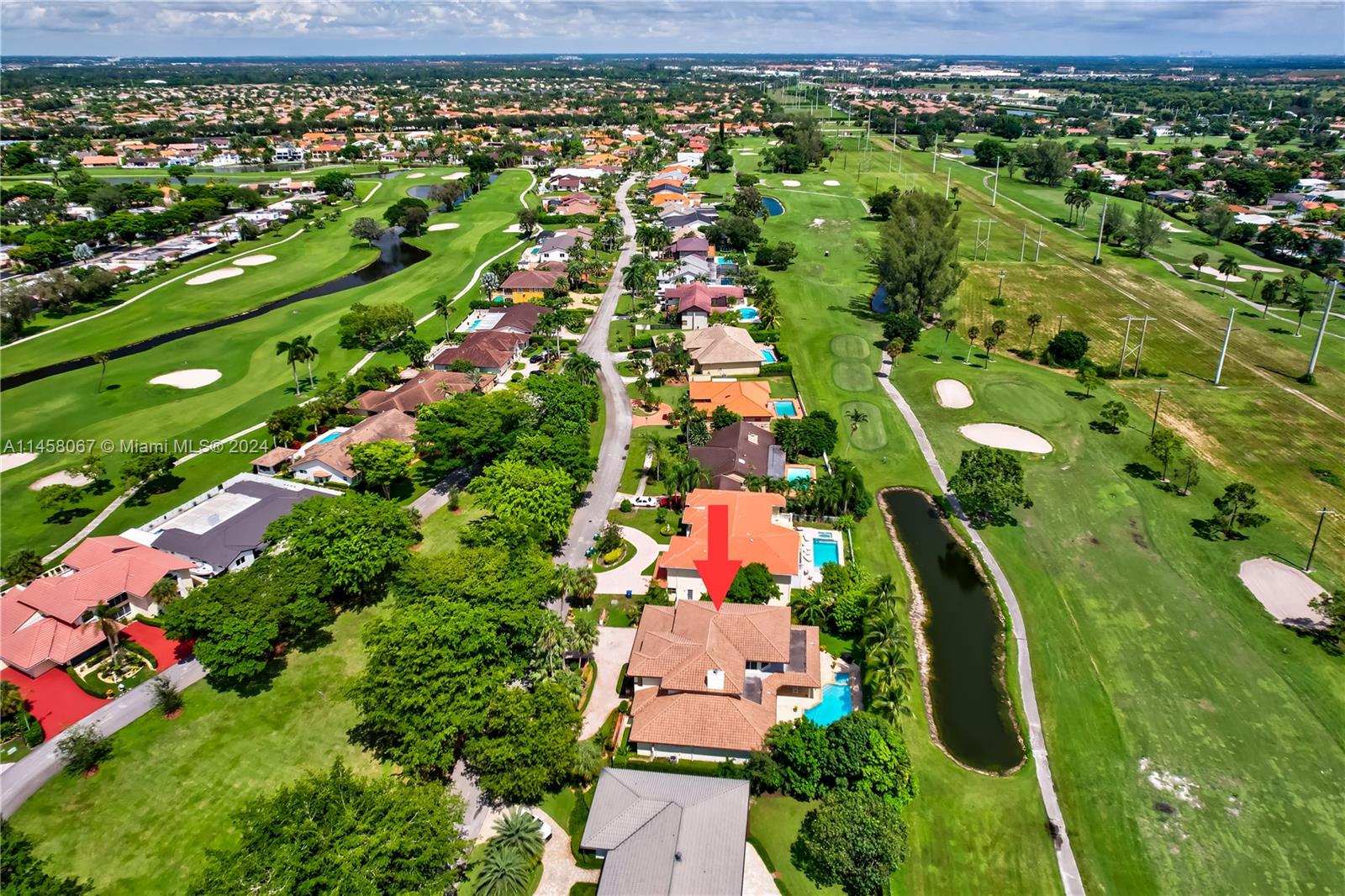 COUNTRY CLUB OF MIAMI EST - Residential