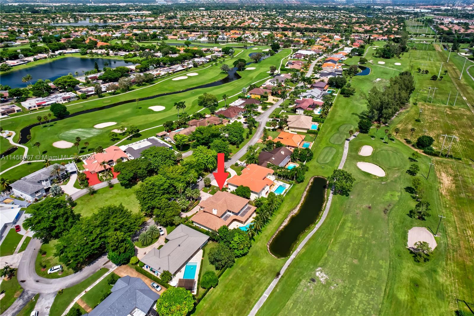 COUNTRY CLUB OF MIAMI EST - Residential