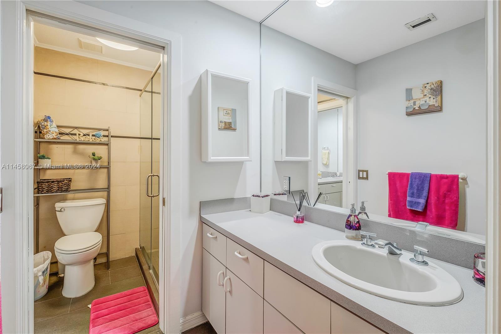 COUNTRY CLUB OF MIAMI EST - Residential