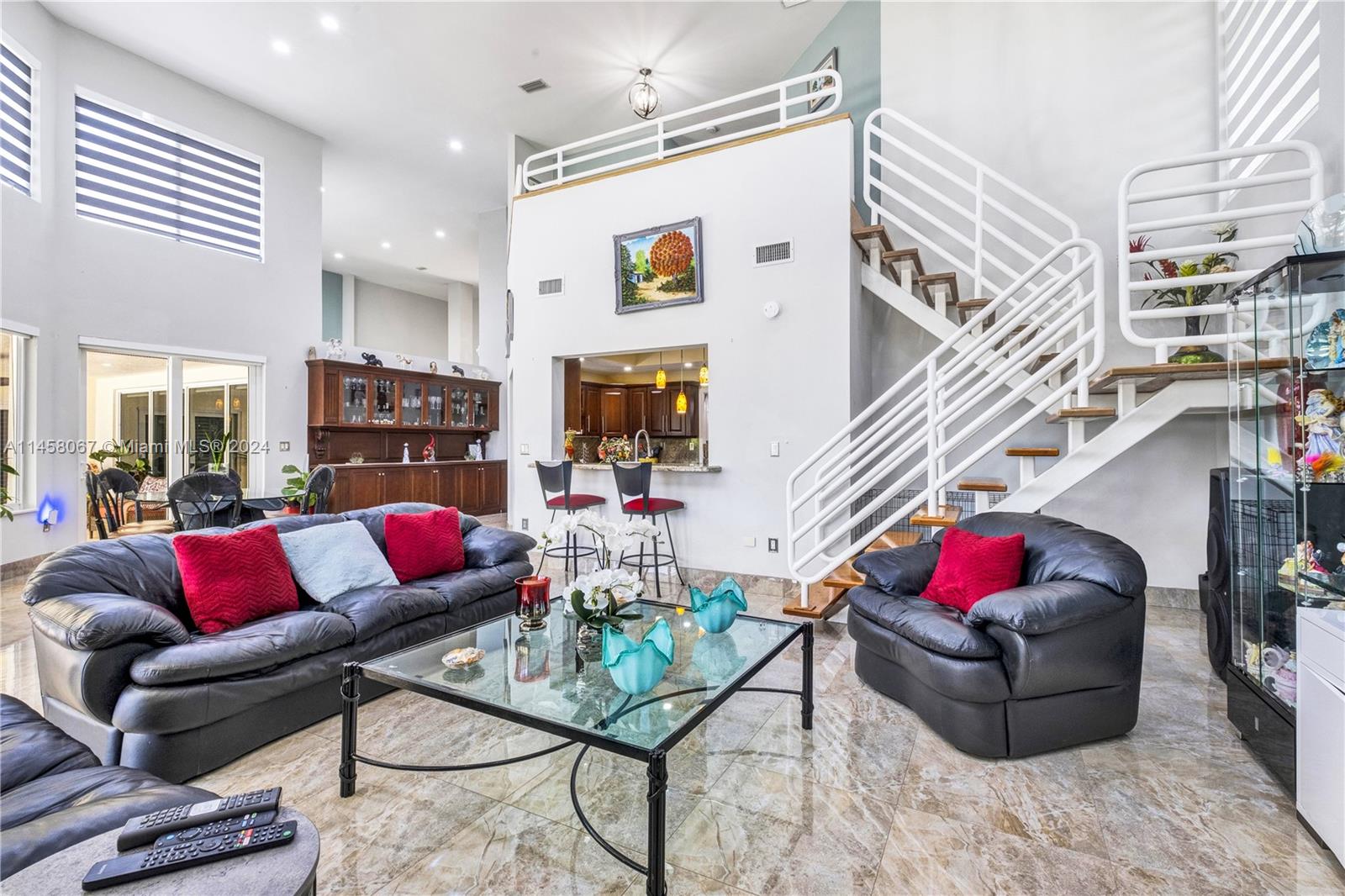 COUNTRY CLUB OF MIAMI EST - Residential