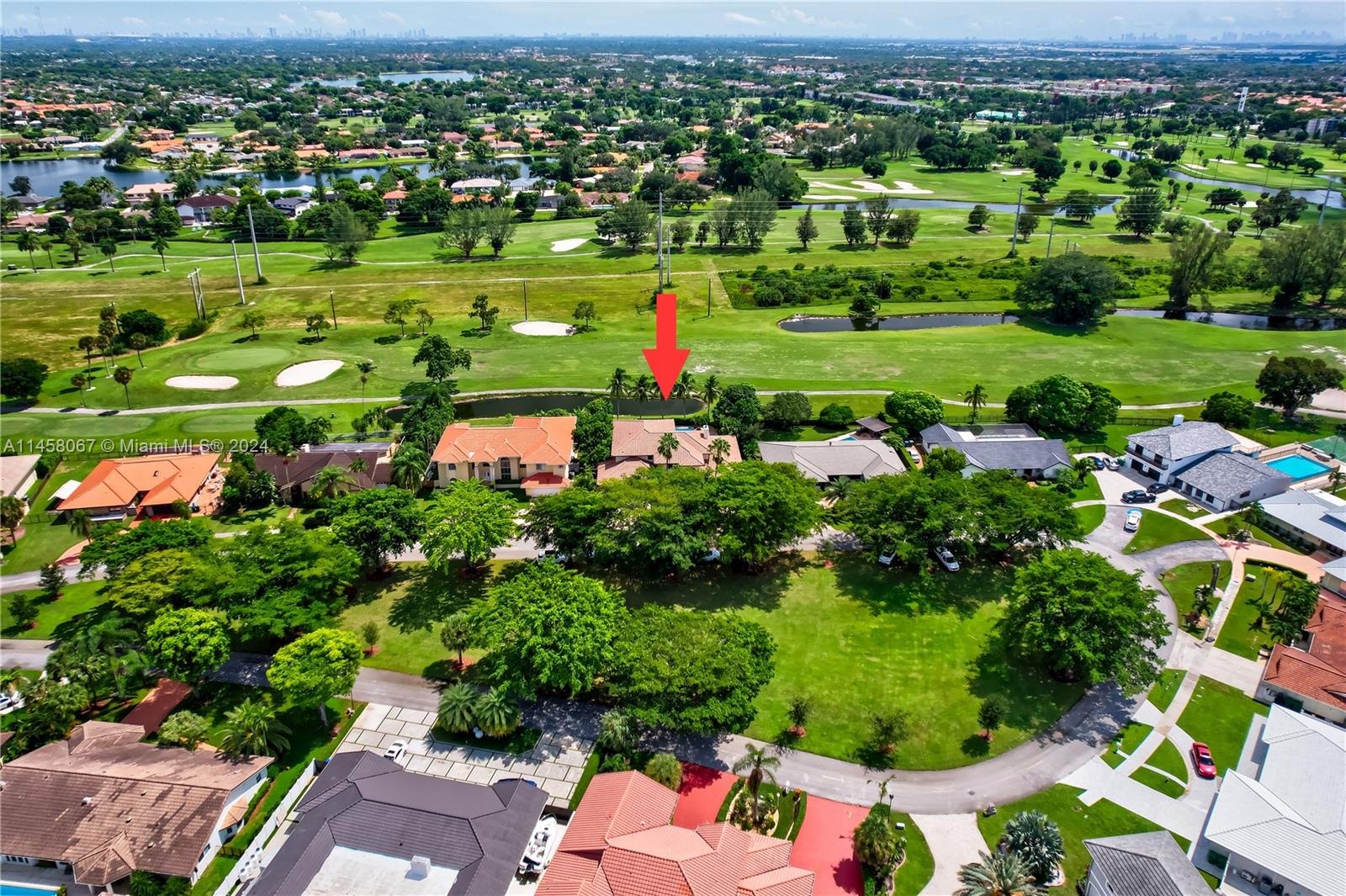 COUNTRY CLUB OF MIAMI EST - Residential