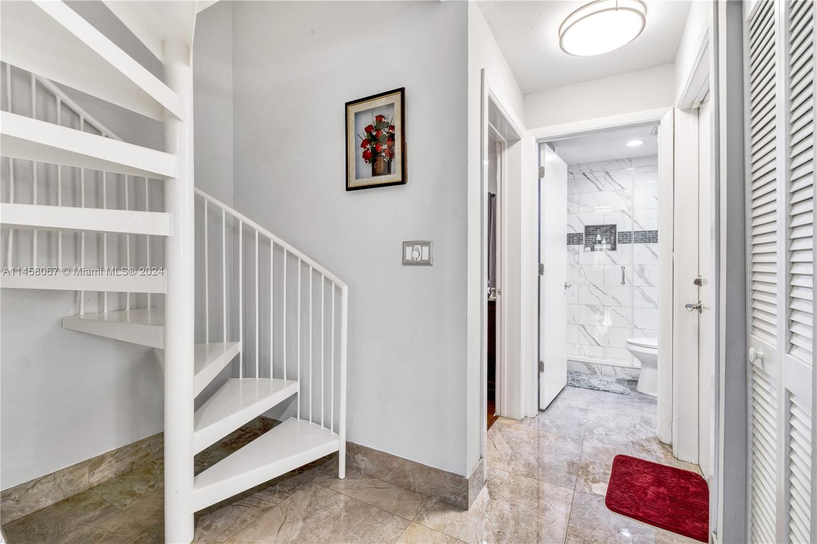 COUNTRY CLUB OF MIAMI EST - Residential
