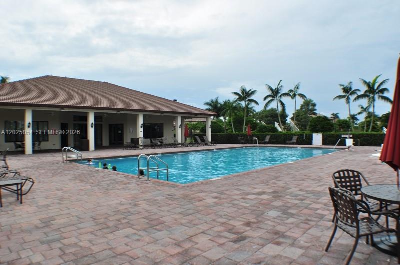 CENTURY GARDENS AT TAMIAM - Residential Lease
