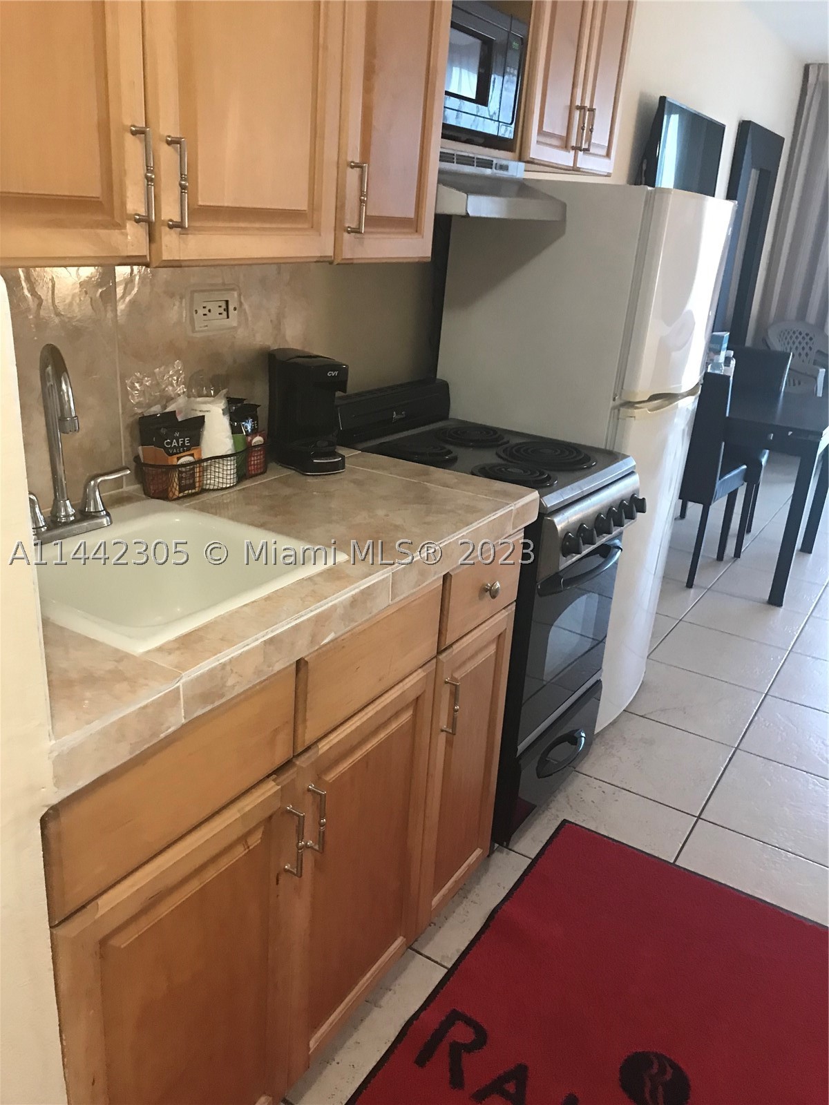 THE AVENTURA BEACH CLUB C - Residential