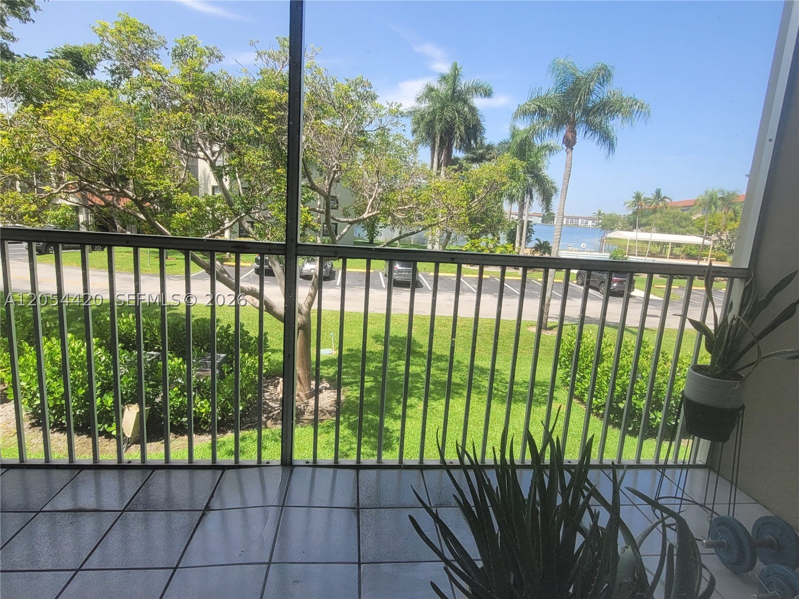 HAWTHORNE AT CENTURY VILL - Residential