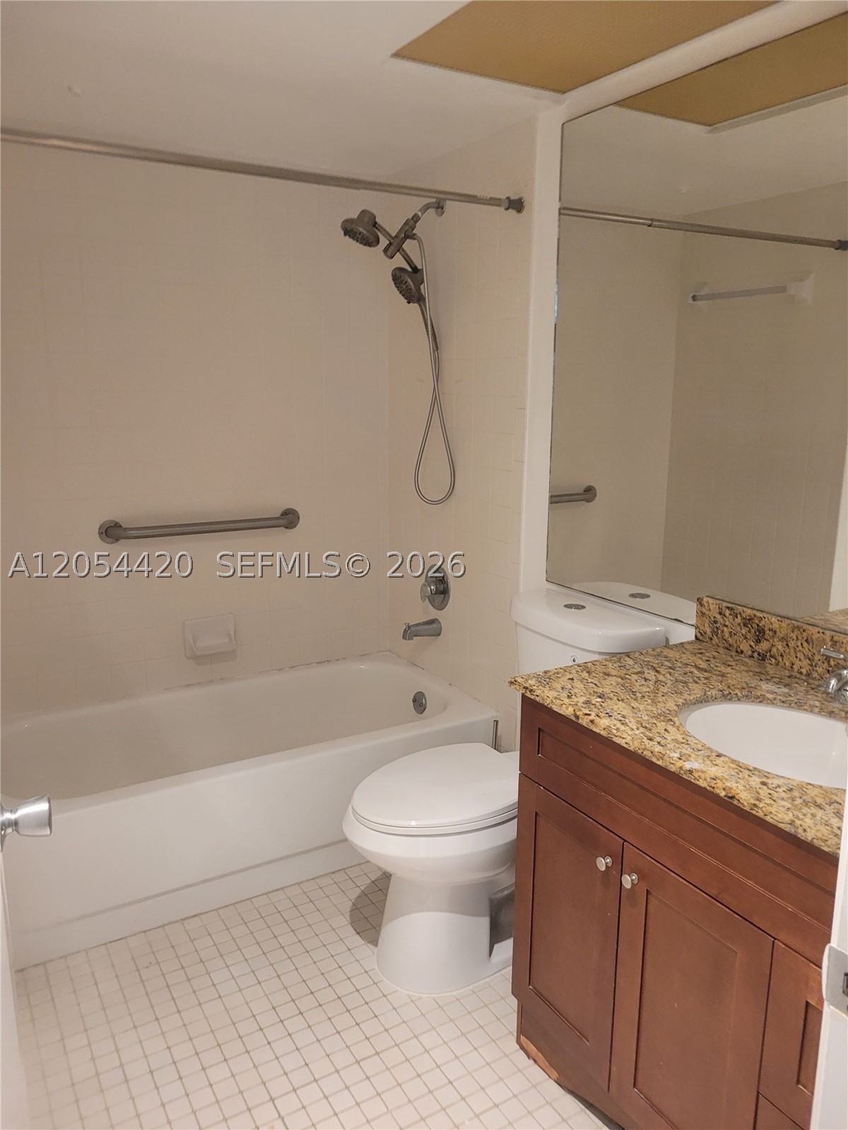 HAWTHORNE AT CENTURY VILL - Residential