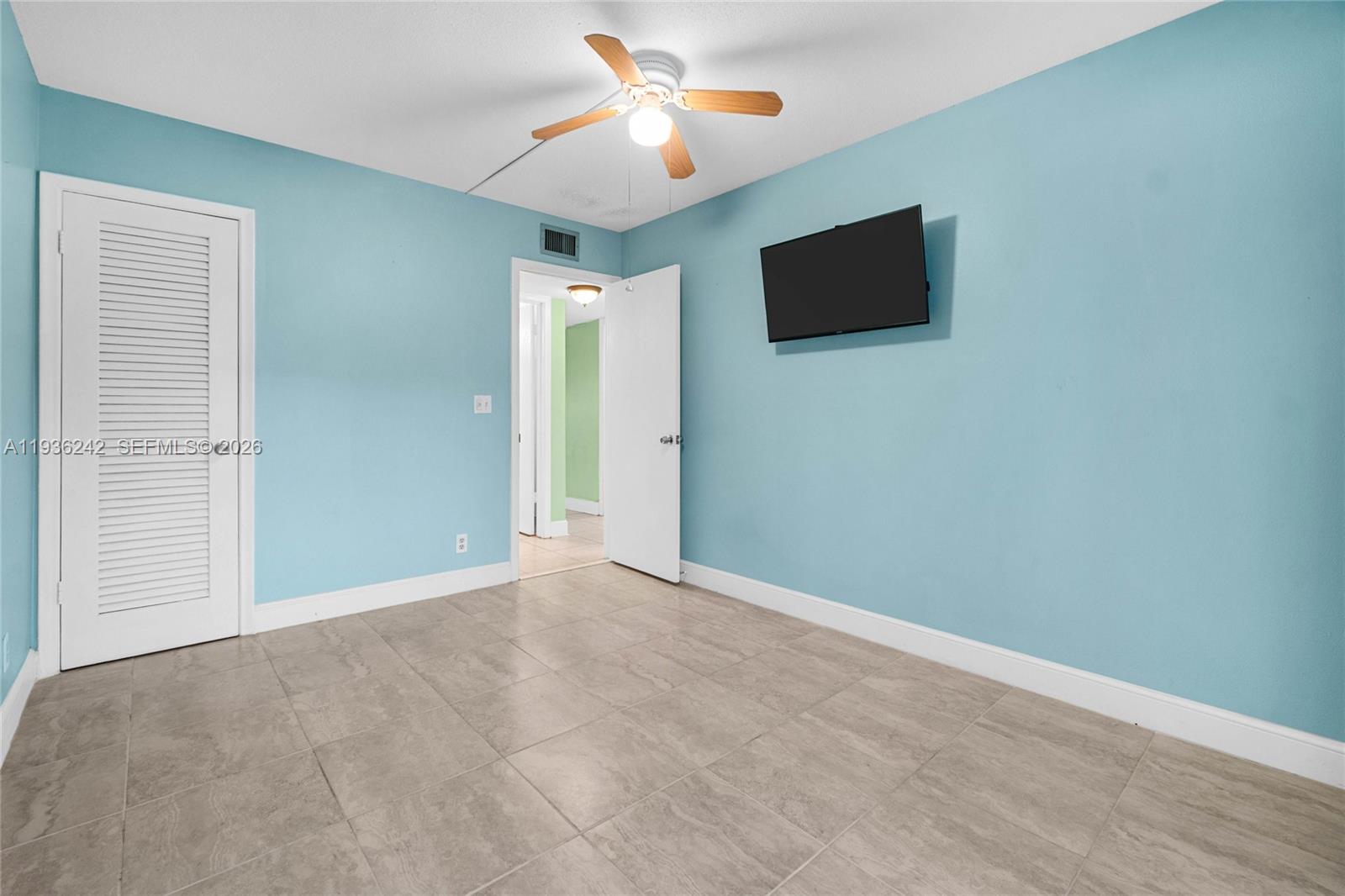 COVENTRY CONDO - Residential
