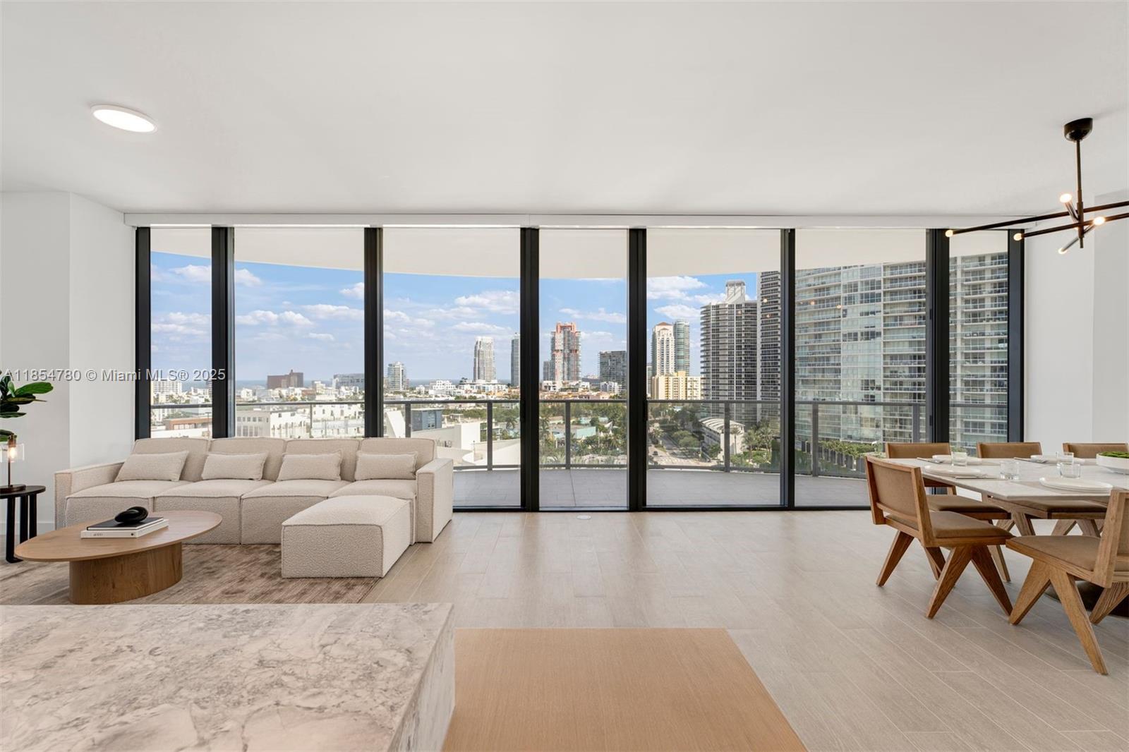 FIVE PARK - Residential
