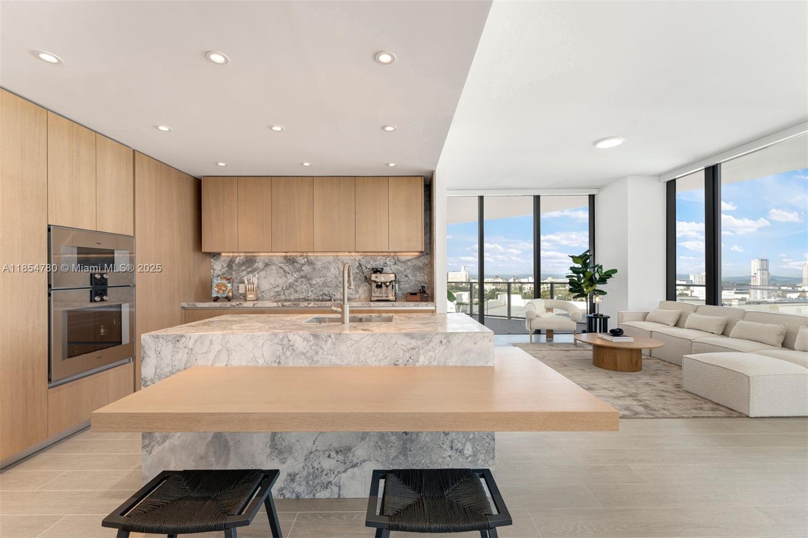 FIVE PARK - Residential