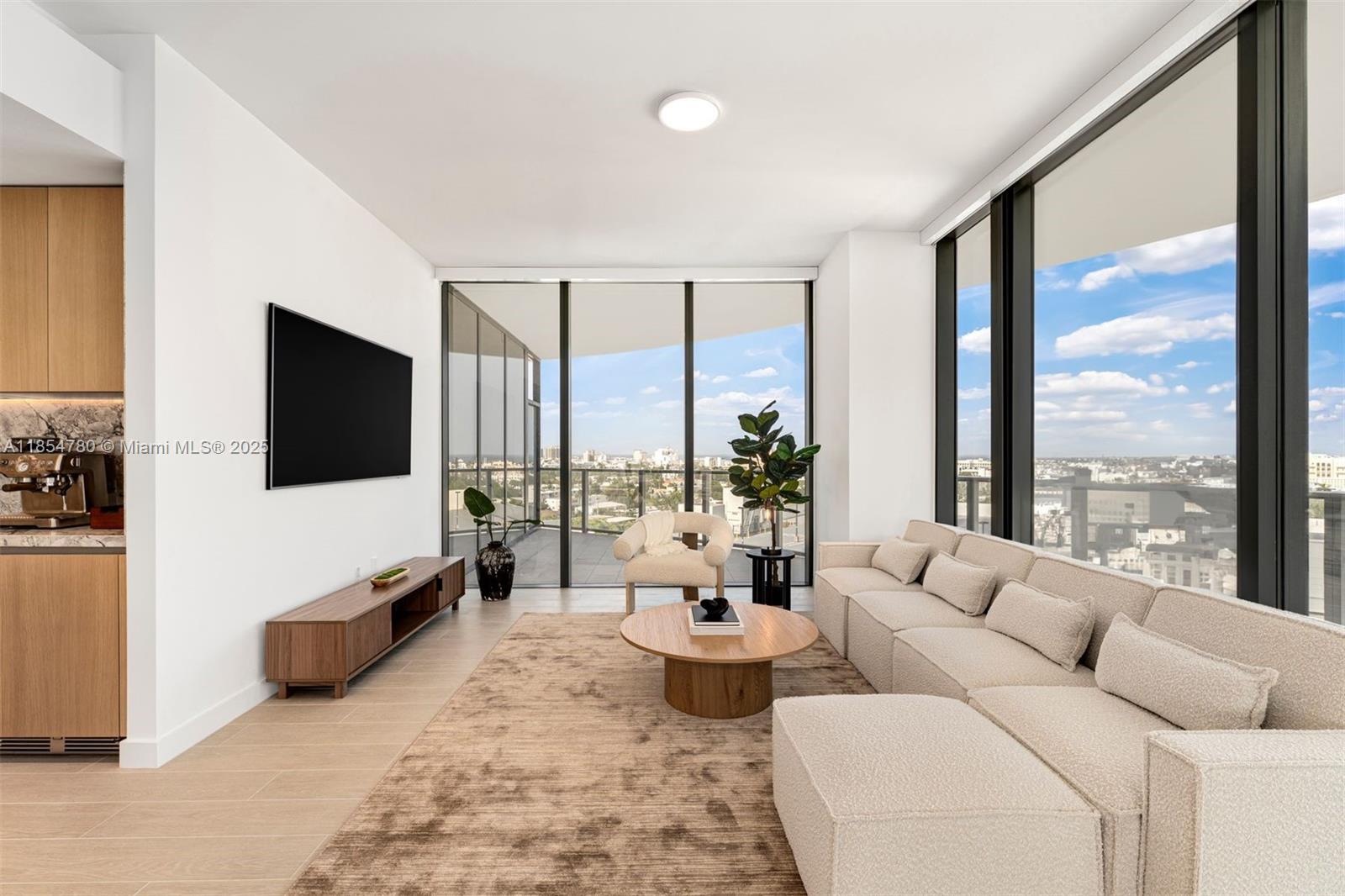 FIVE PARK - Residential