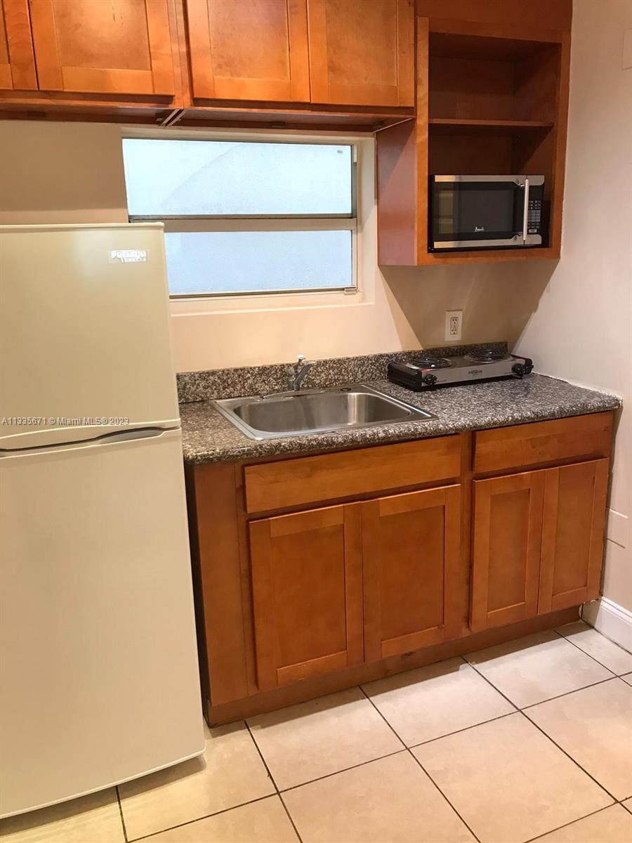 SOSTS SUB - Residential Lease