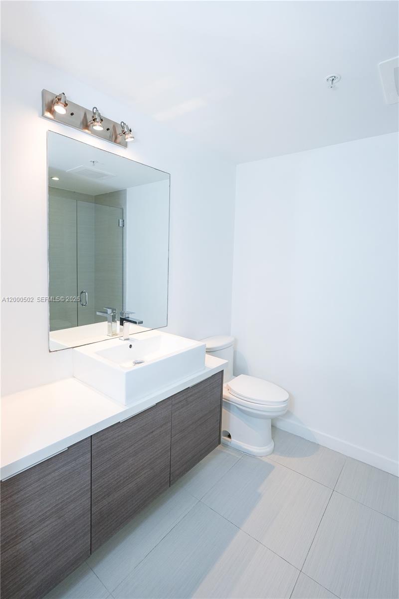 BRICKELL TEN CONDO - Residential