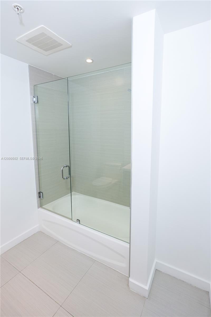 BRICKELL TEN CONDO - Residential