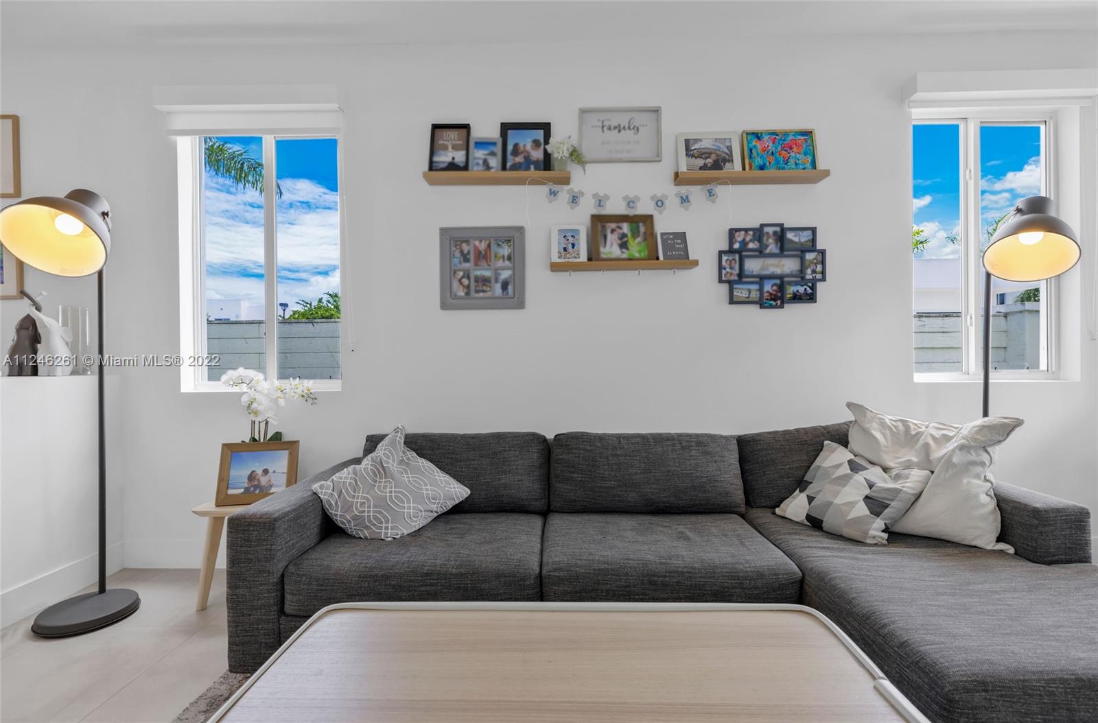 DORAL PALMS - Residential