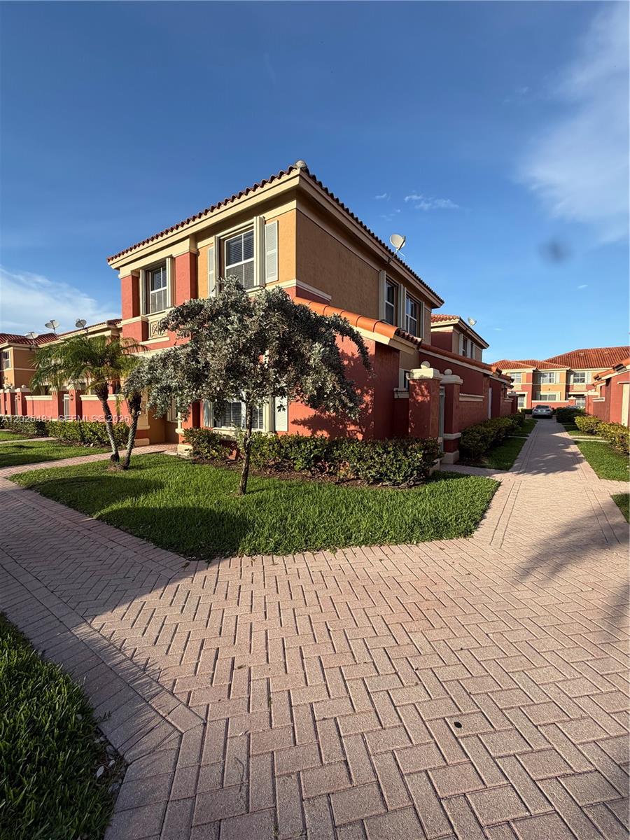 THE GATES AT DORAL ISLES - Residential Lease