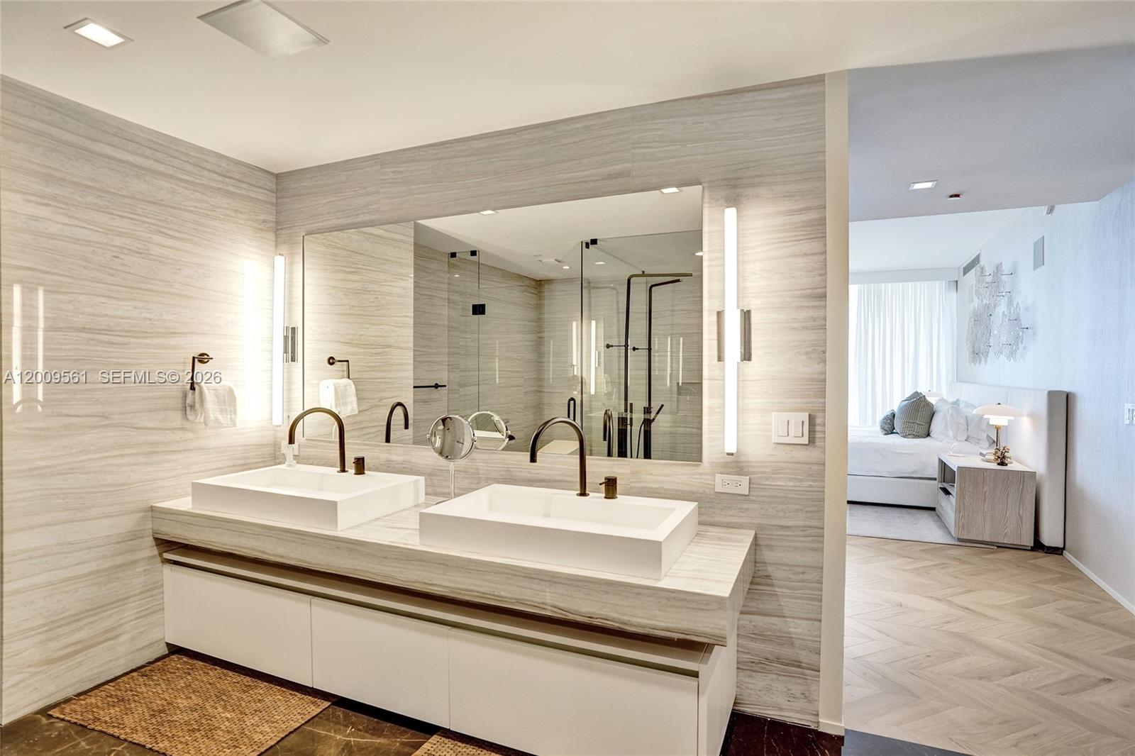 2200 FORT LAUDERDALE BEAC - Residential