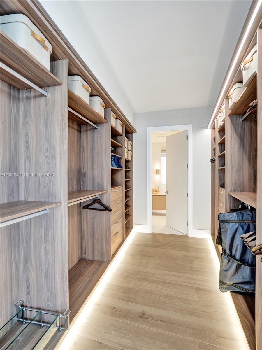 2200 FORT LAUDERDALE BEAC - Residential