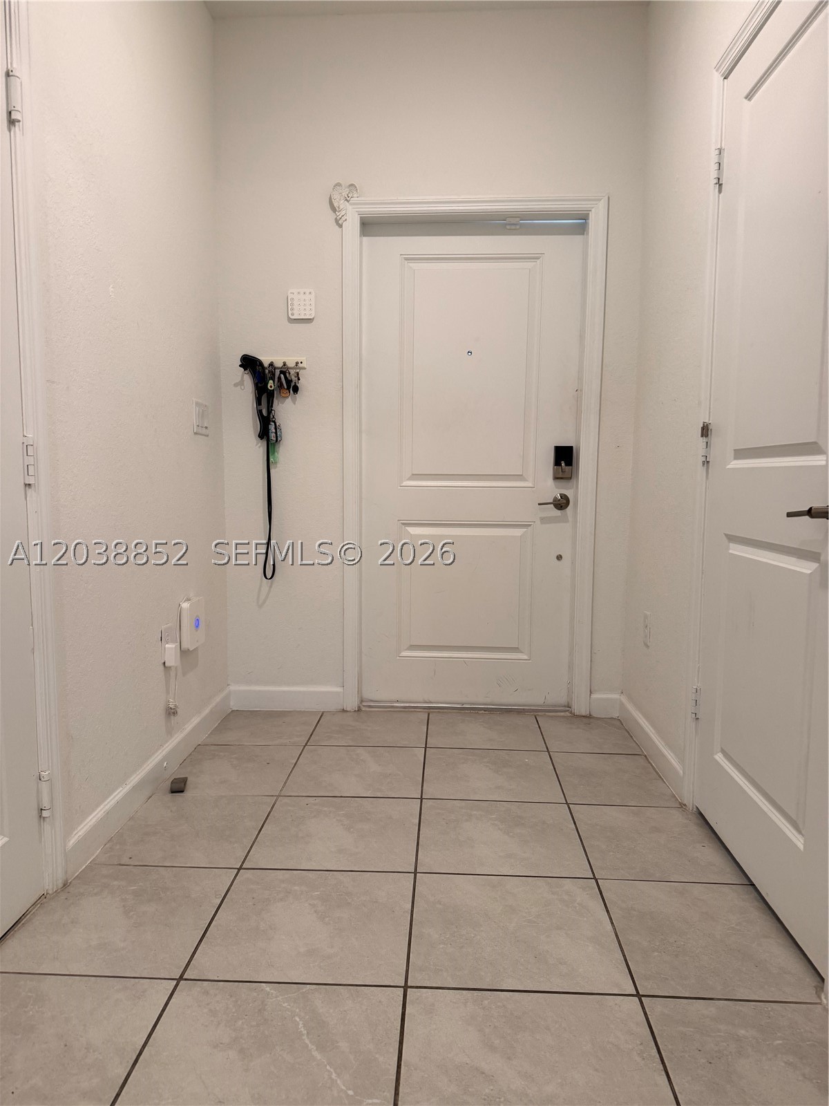 CAMBRIDGE ESTATES FIRST A - Residential Lease