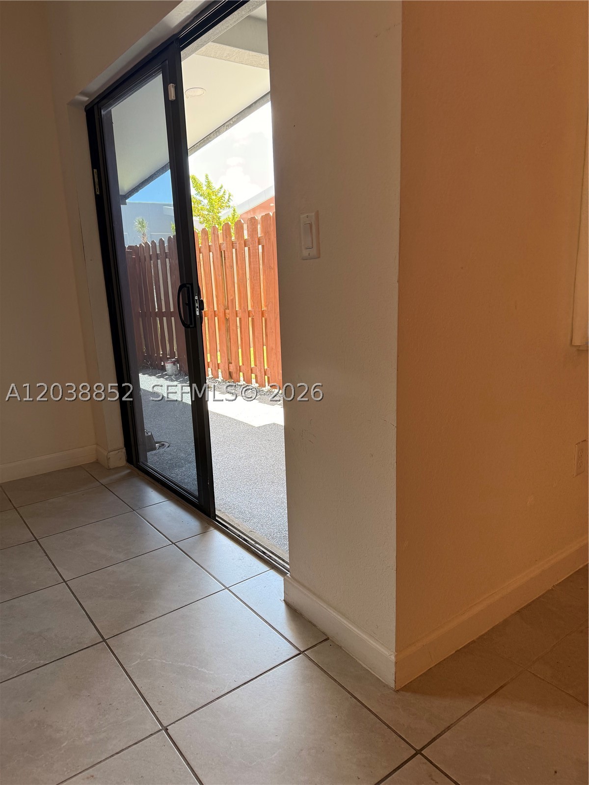 CAMBRIDGE ESTATES FIRST A - Residential Lease