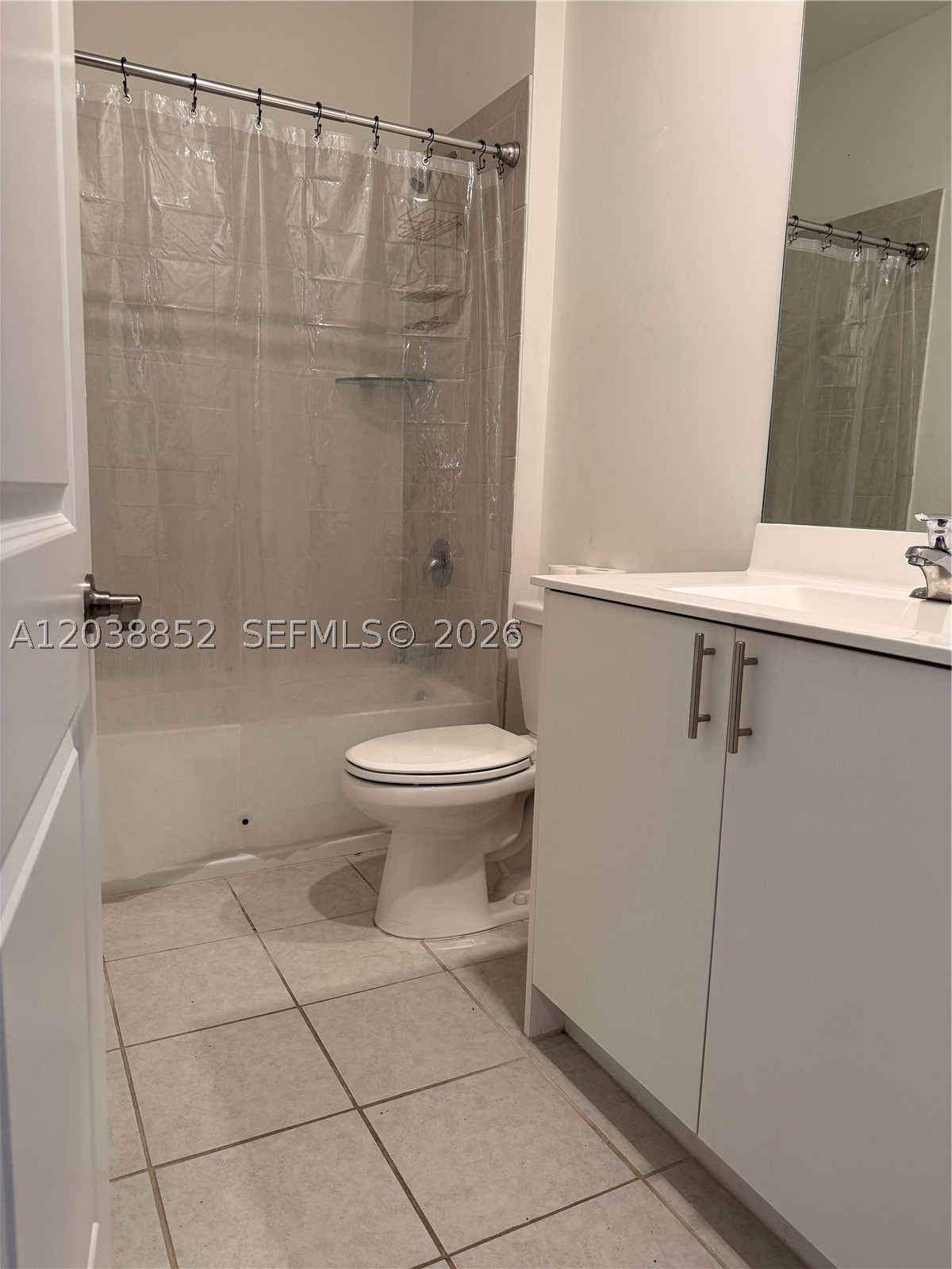CAMBRIDGE ESTATES FIRST A - Residential Lease