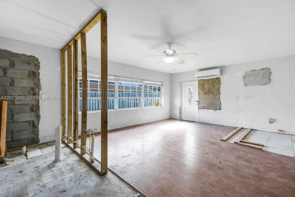 Winward Isles - Residential
