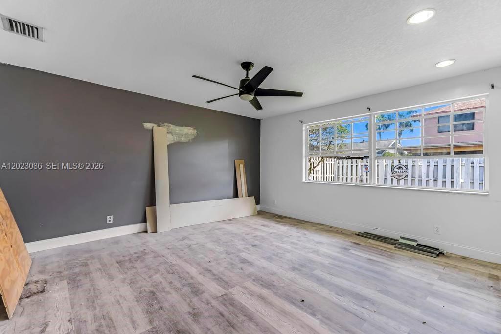 Winward Isles - Residential