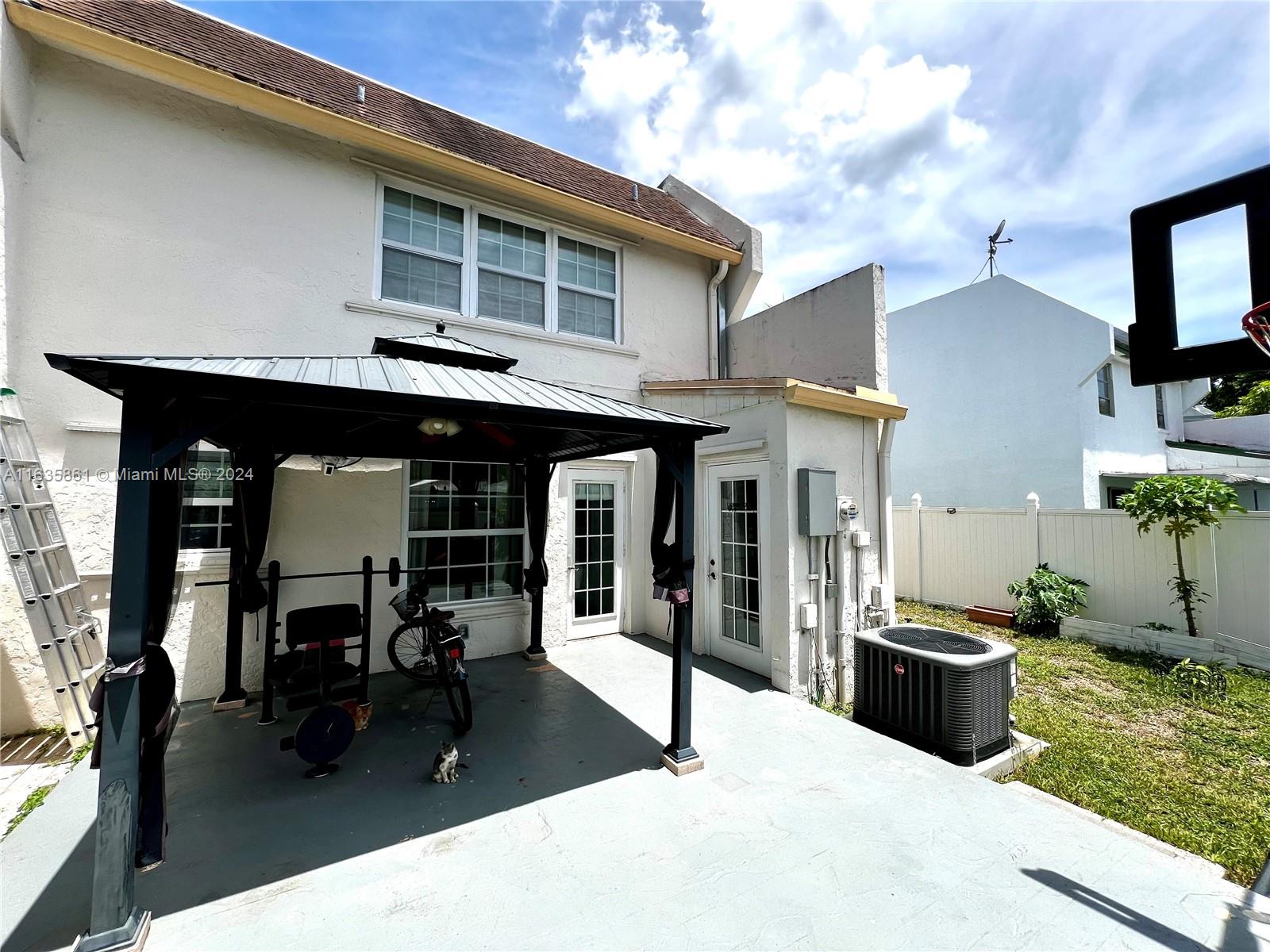 TAM O SHANTER VILLAS SEC - Residential Lease