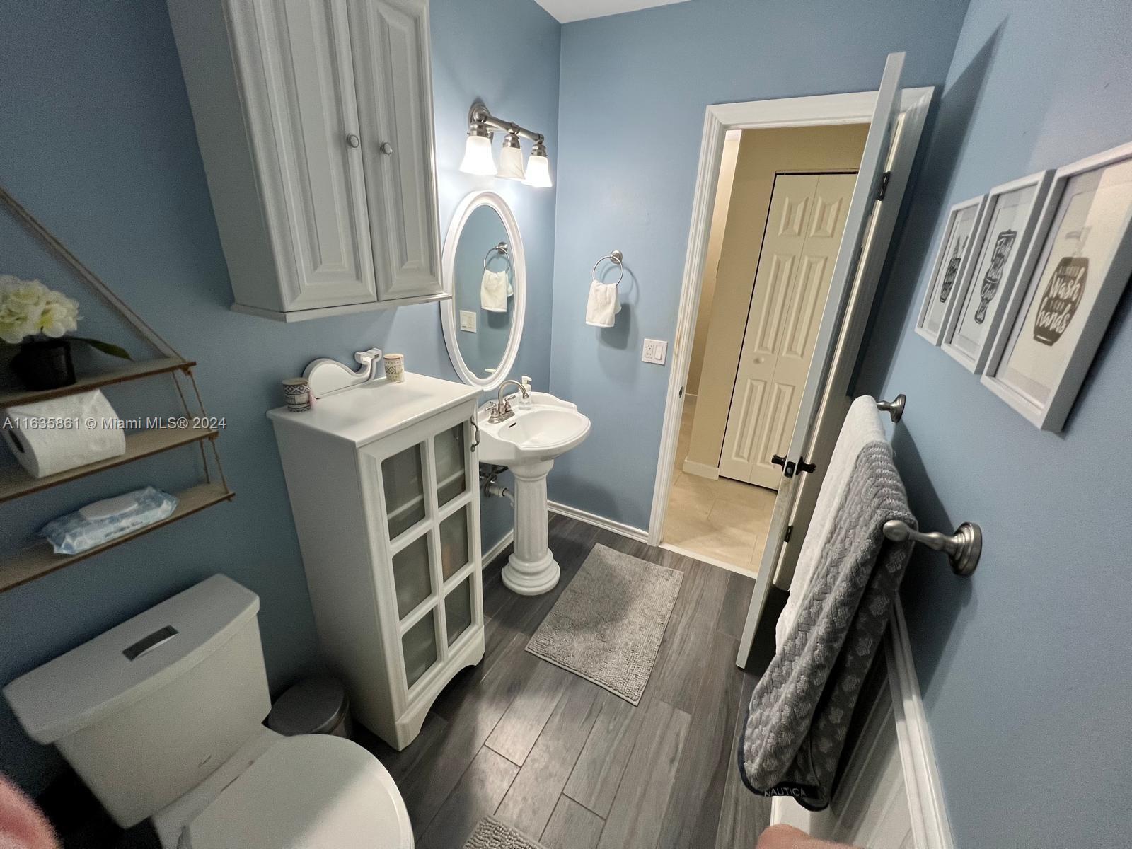 TAM O SHANTER VILLAS SEC - Residential Lease