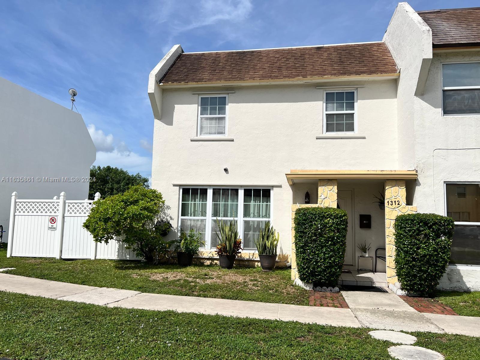 TAM O SHANTER VILLAS SEC - Residential Lease
