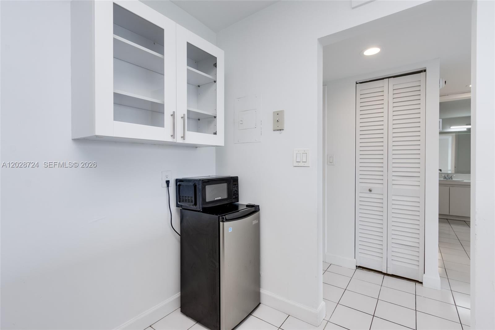 ARLEN HOUSE EAST CONDO - Residential Lease