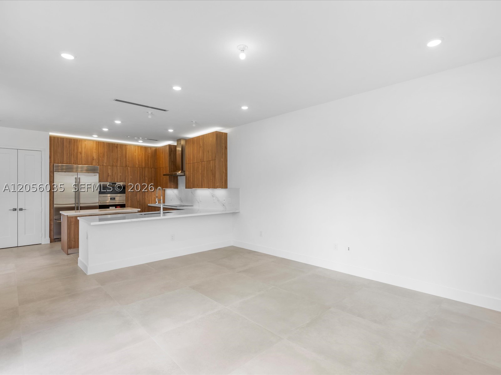 PRESIDENTIAL ESTATES SUB - Residential