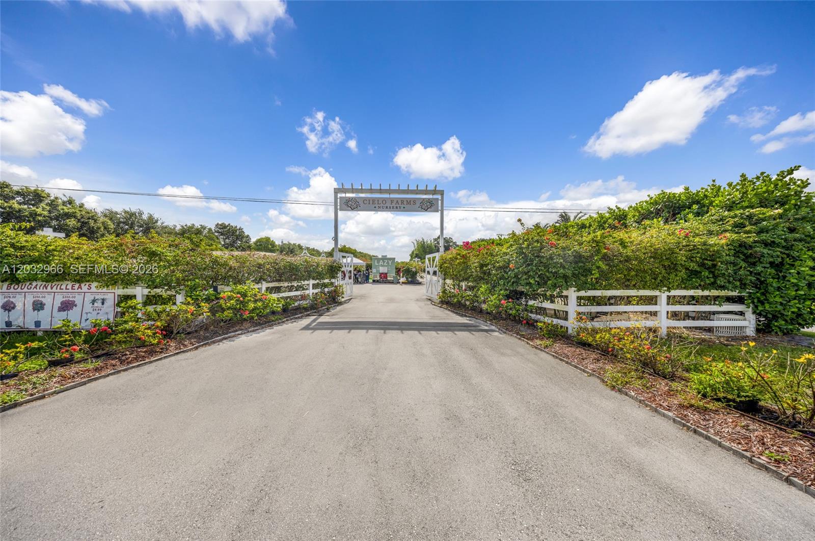 FLA FRUIT LANDS CO SUB NO - Land