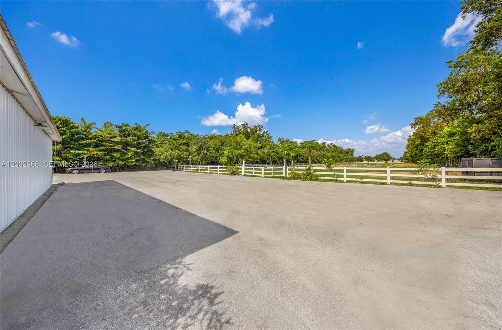 FLA FRUIT LANDS CO SUB NO - Land